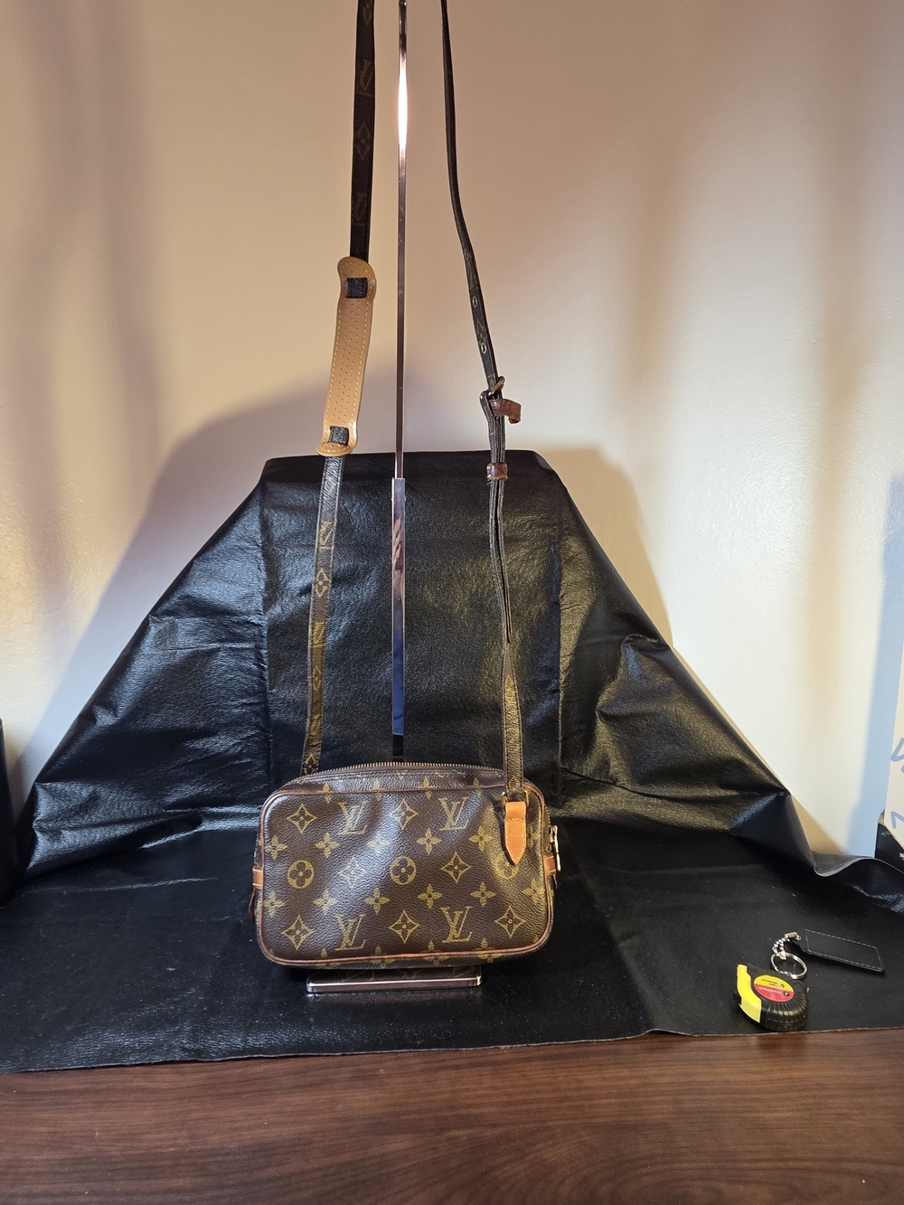 Vintage (1990) Louis Vuitton Marly Bandoulière in Monogram coated canvas.